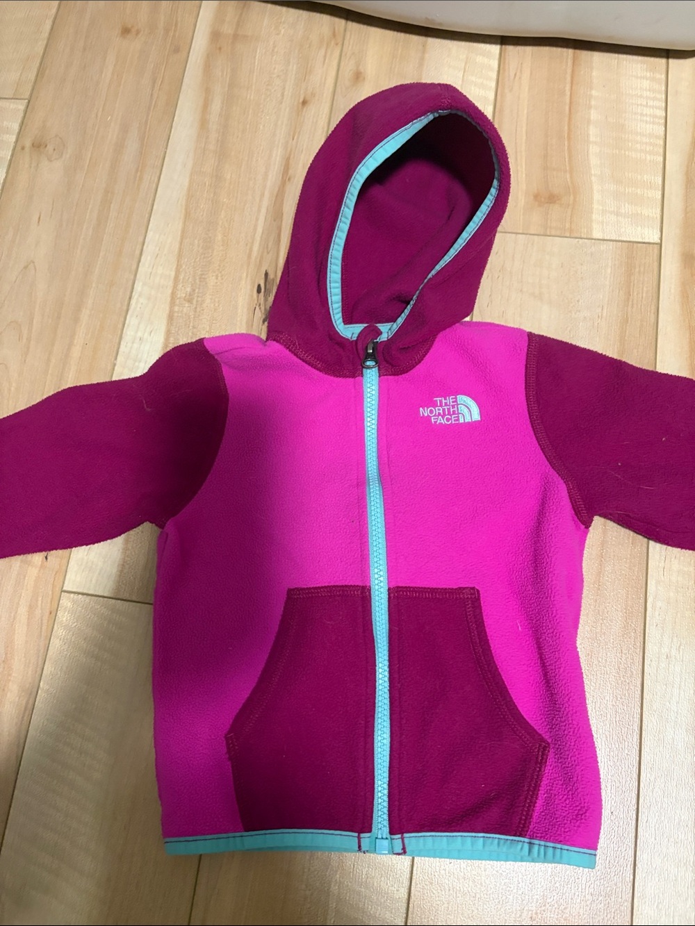 The North Face Kids Bright Pink & Magenta Hooded Fleece Jacket
